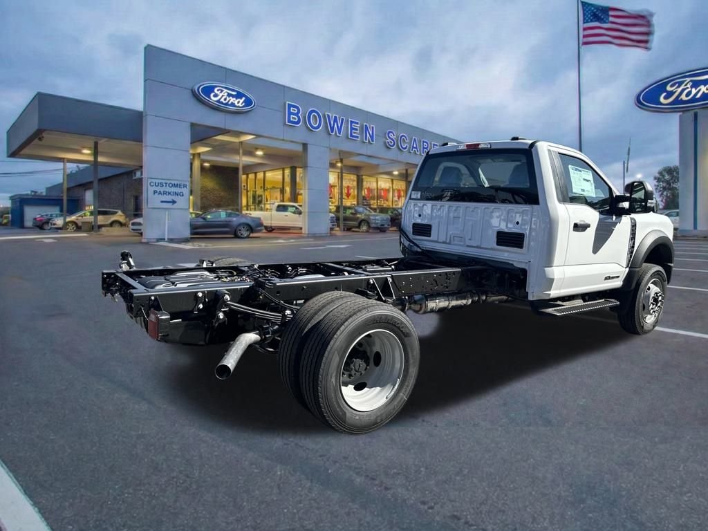 New 2025 Oxford White Ford XL image 9