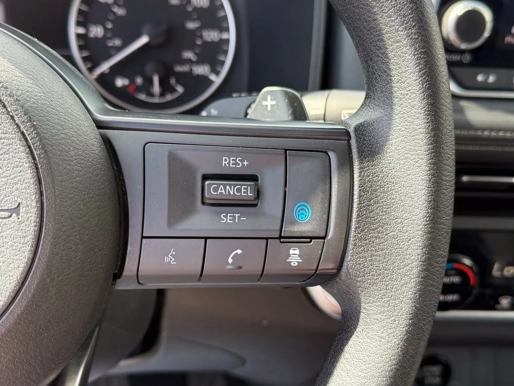 Used 2024 Gray Nissan SV image 33