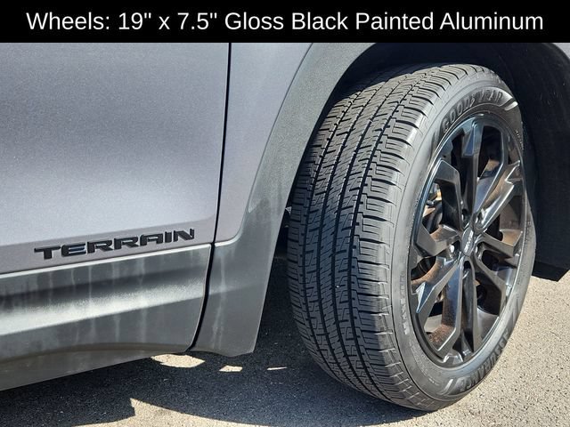 Used 2019 SATIN STEEL METALLIC GMC SLE image 19