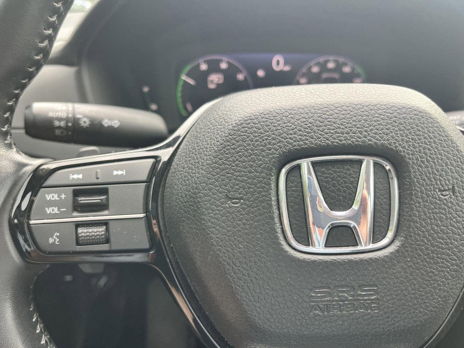 Used 2024 Urban Gray Pearl Honda Touring image 50