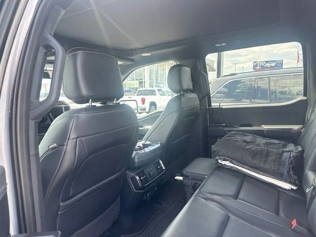 Used 2023 White Ford Lariat image 27
