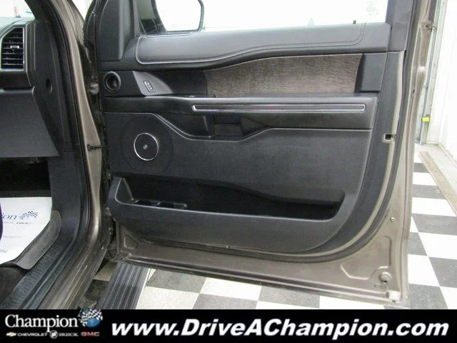 Used 2019 Gray Ford Limited image 50