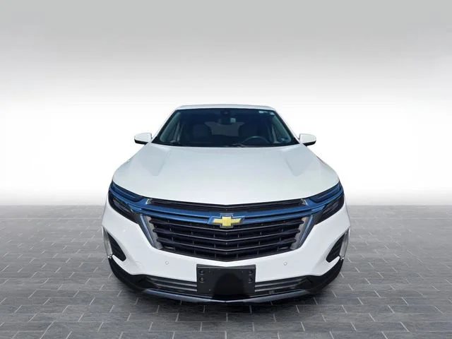Used 2023 Summit White Chevrolet LT image 2