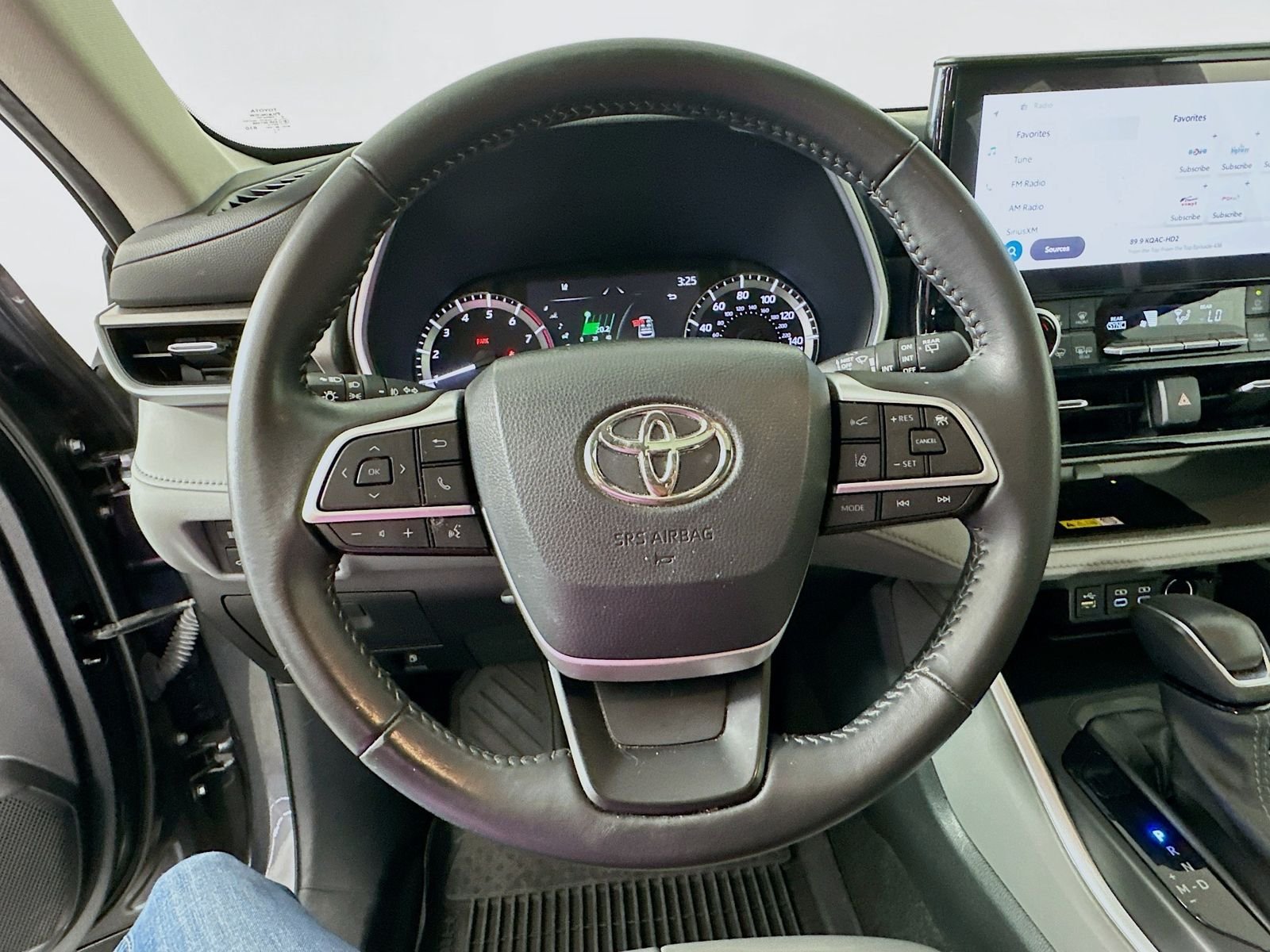 Used 2023 Magnetic Gray Metallic Toyota XLE image 11