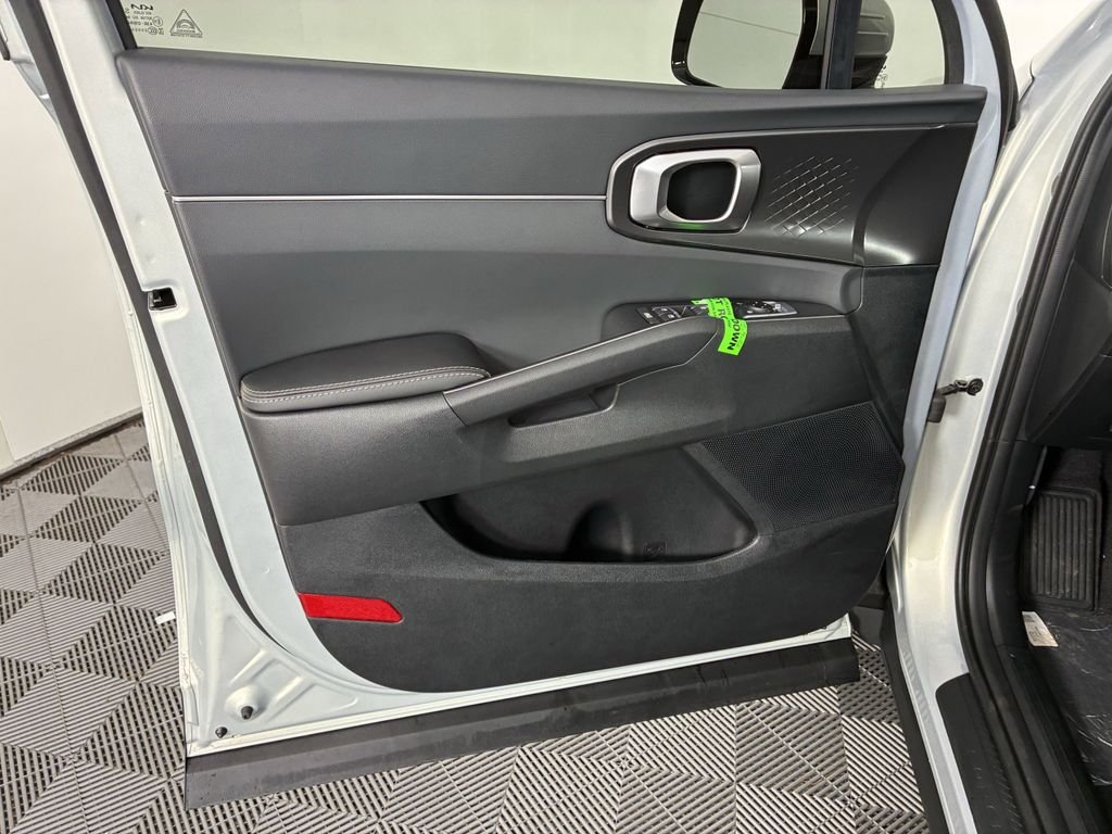New 2026 Ivory Silver Kia LX image 22
