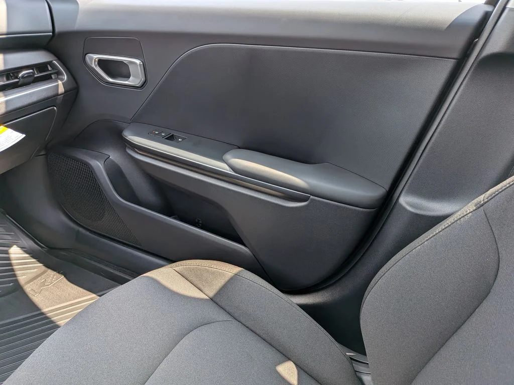 New 2026  Kia LXS image 39