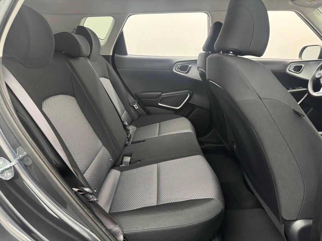 Used 2023 Gravity Gray Kia LX image 31