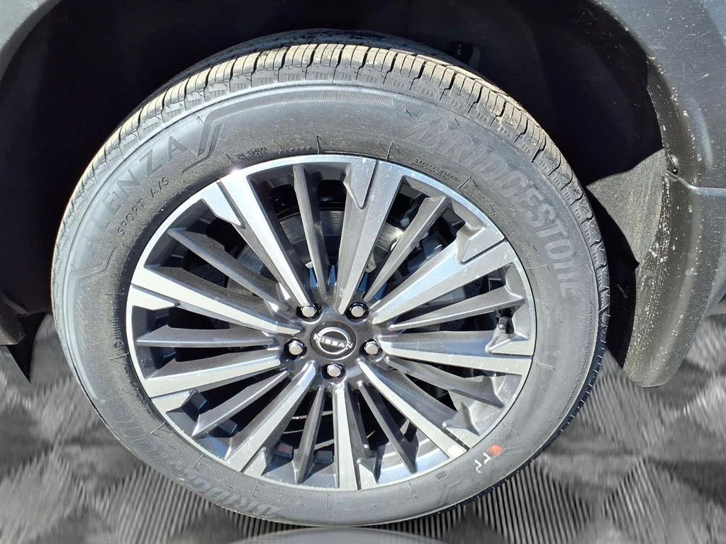 New 2026 Boulder Gray Pearl Nissan Platinum image 22