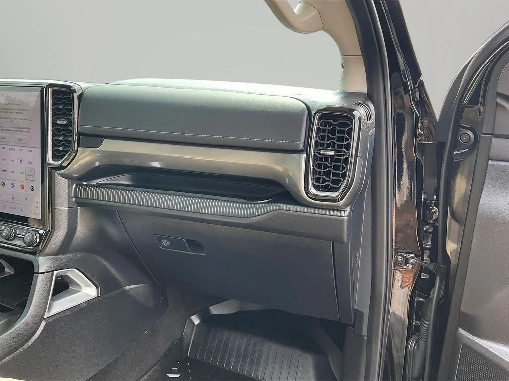 Used 2024 Black Ford Lariat image 28