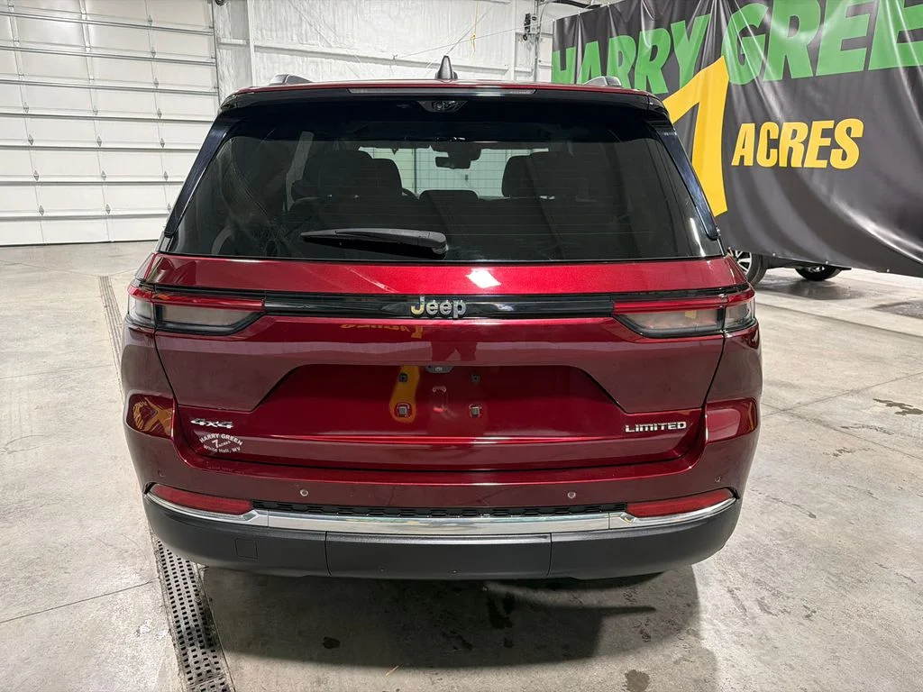 Used 2023 Velvet Red Pearlcoat Jeep Limited image 7