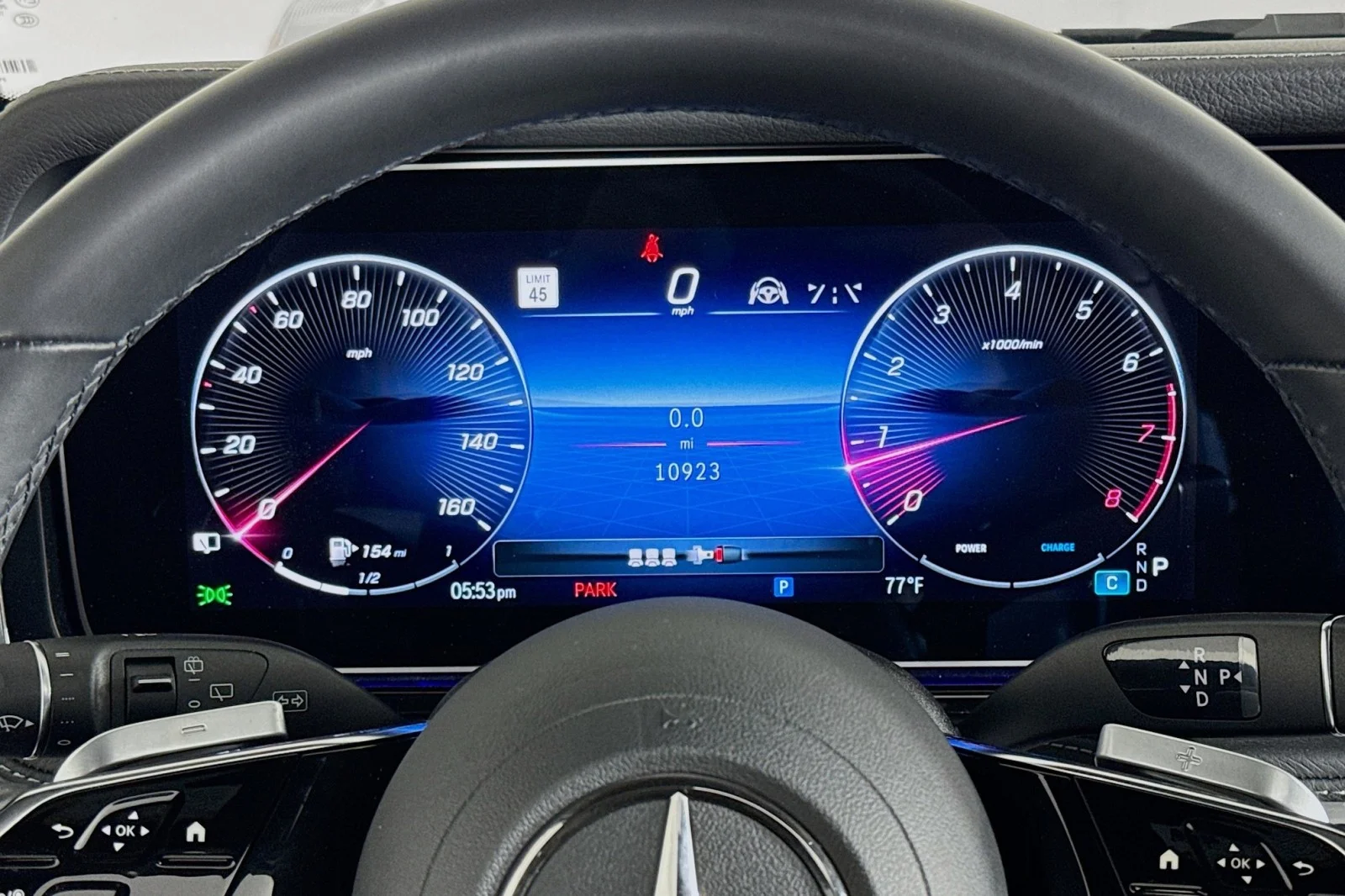 Certified Used 2025 Obsidian Black Metallic Mercedes-Benz G 550 image 19