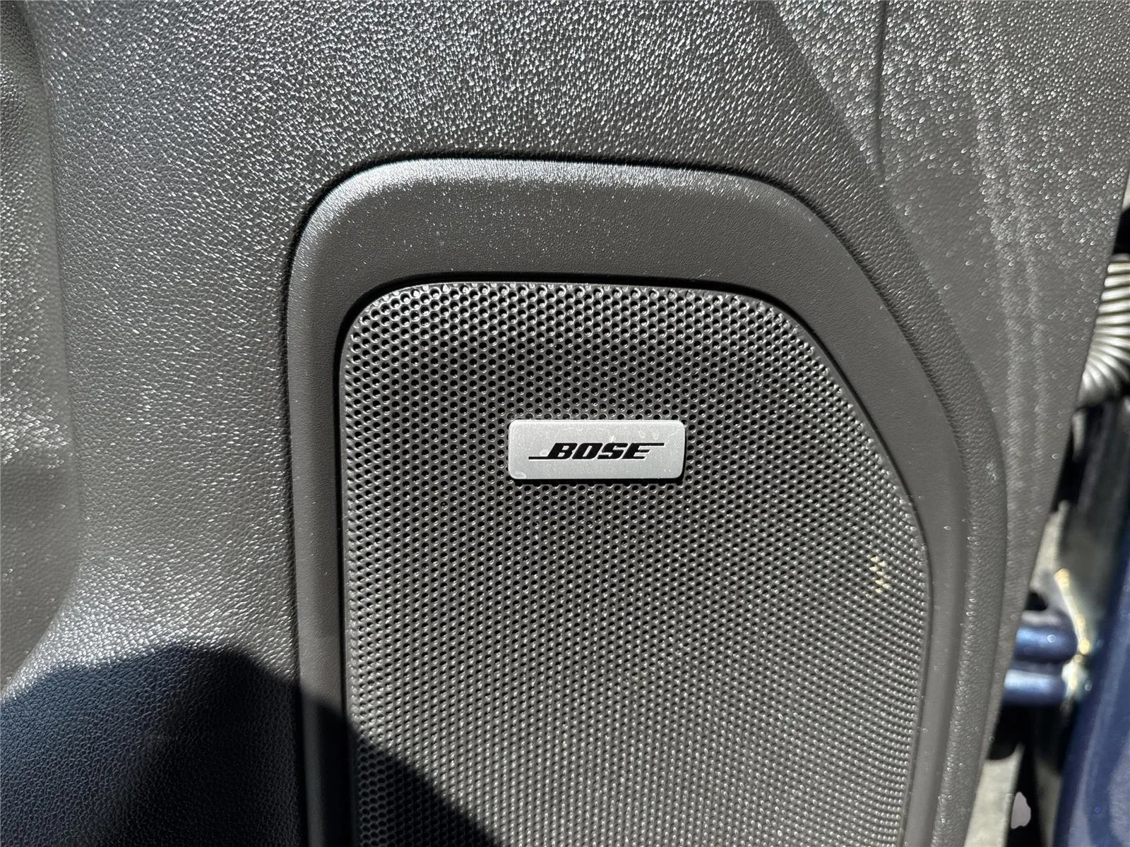 Used 2019 Pacific Blue Metallic GMC SLT image 39