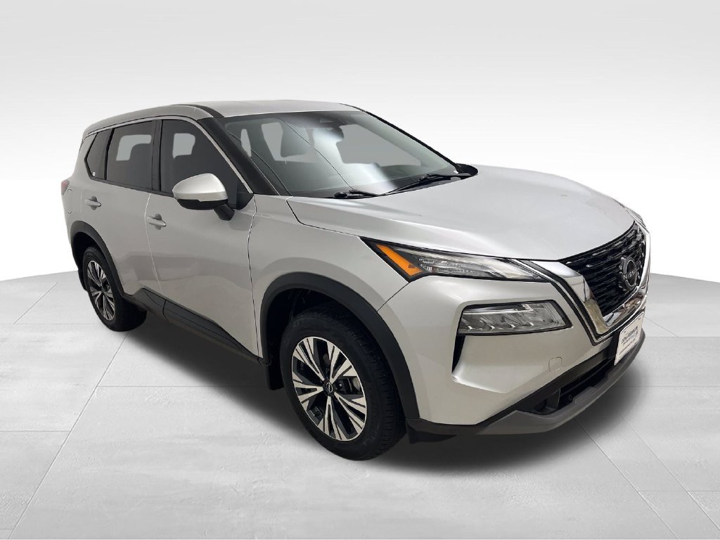 Used 2022 Silver Nissan SV image 7
