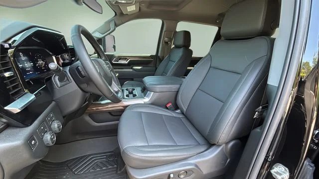 Used 2026 Black Chevrolet LT image 18
