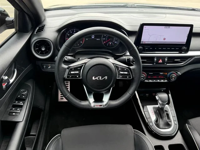 Used 2022 Gray Kia GT-Line image 25