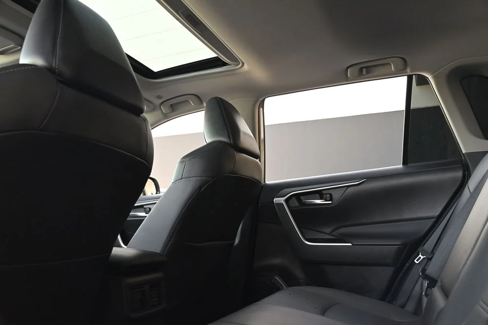 Used 2025 Silver Toyota XLE Premium image 13