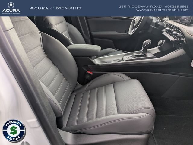 Used 2025 White Alfa Romeo Base image 29