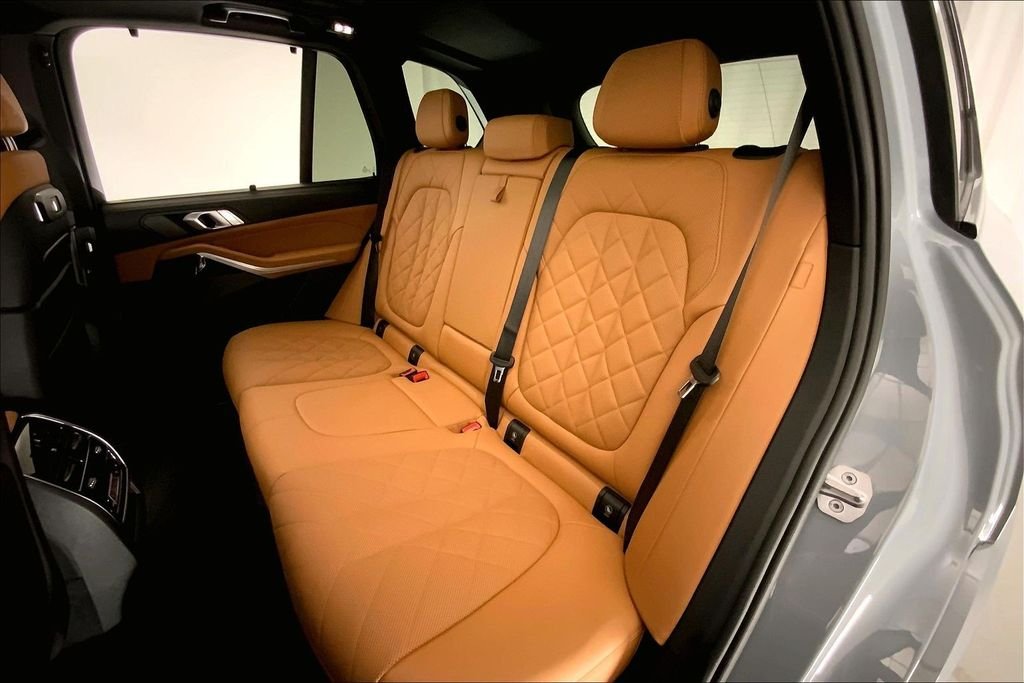 Certified Used 2024 Brooklyn Grey Metallic BMW  image 14