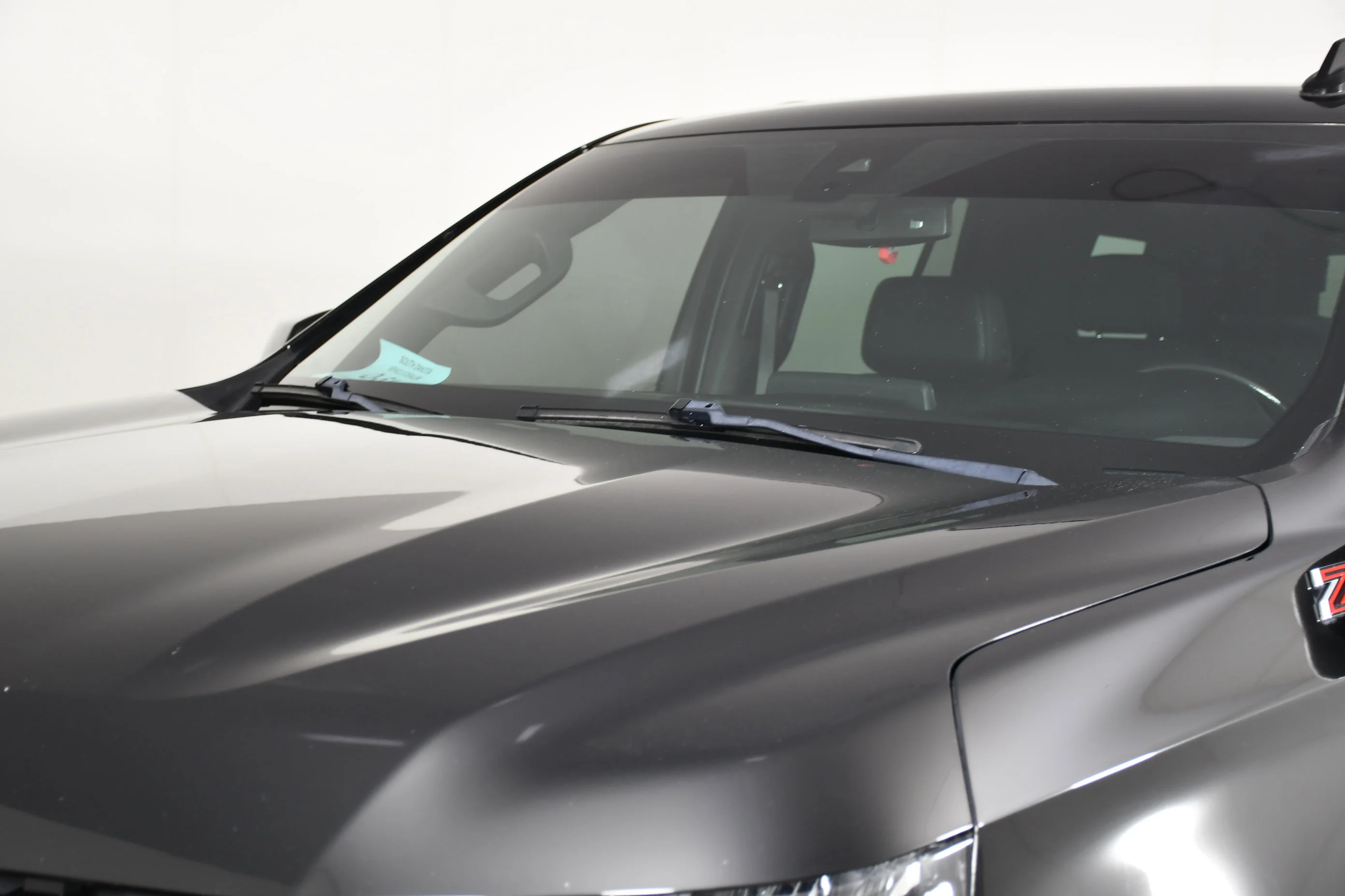 Used 2021 Black Chevrolet Z71 image 12
