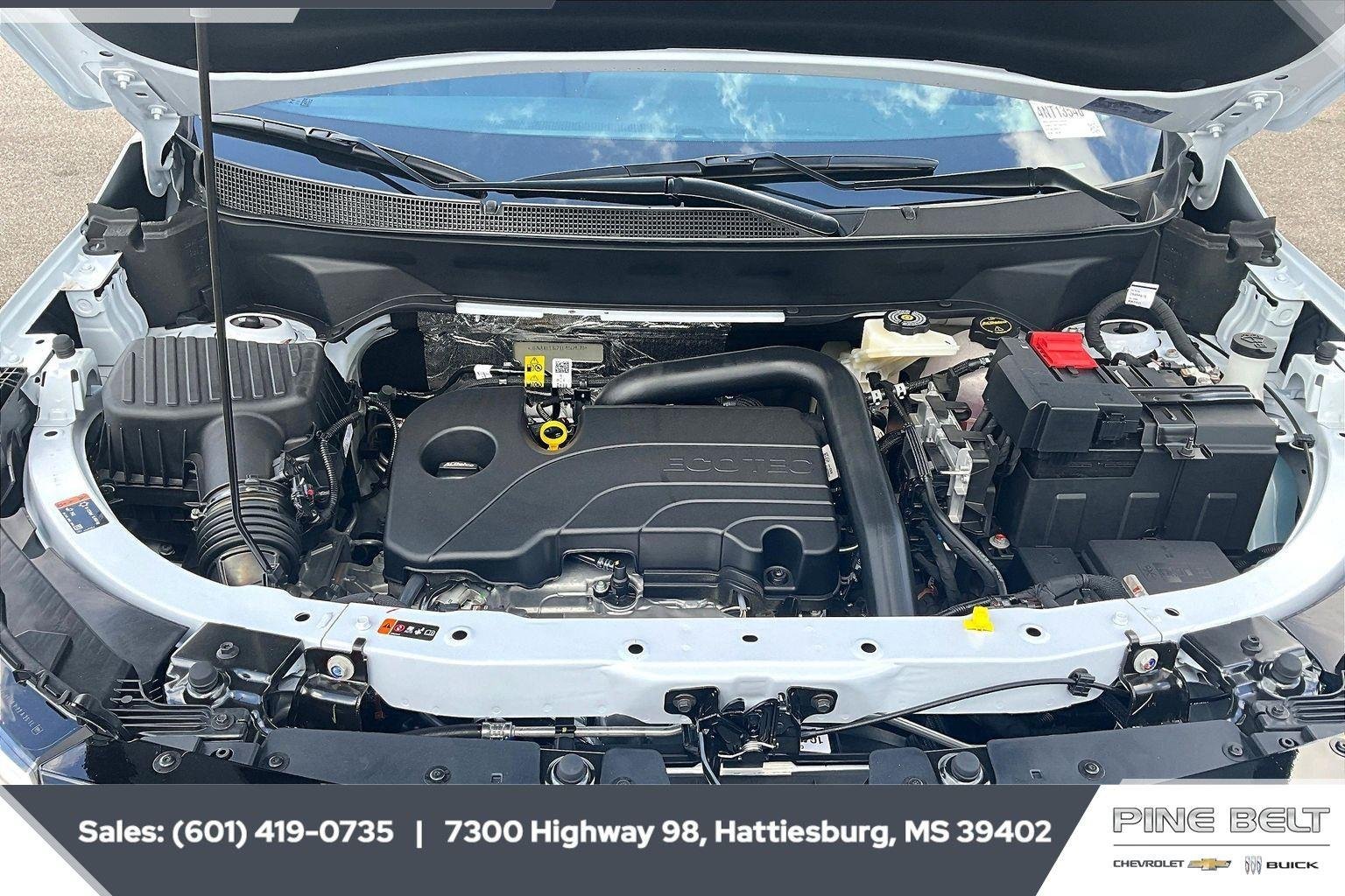 New 2026 Polar White Tricoat Chevrolet RS image 9