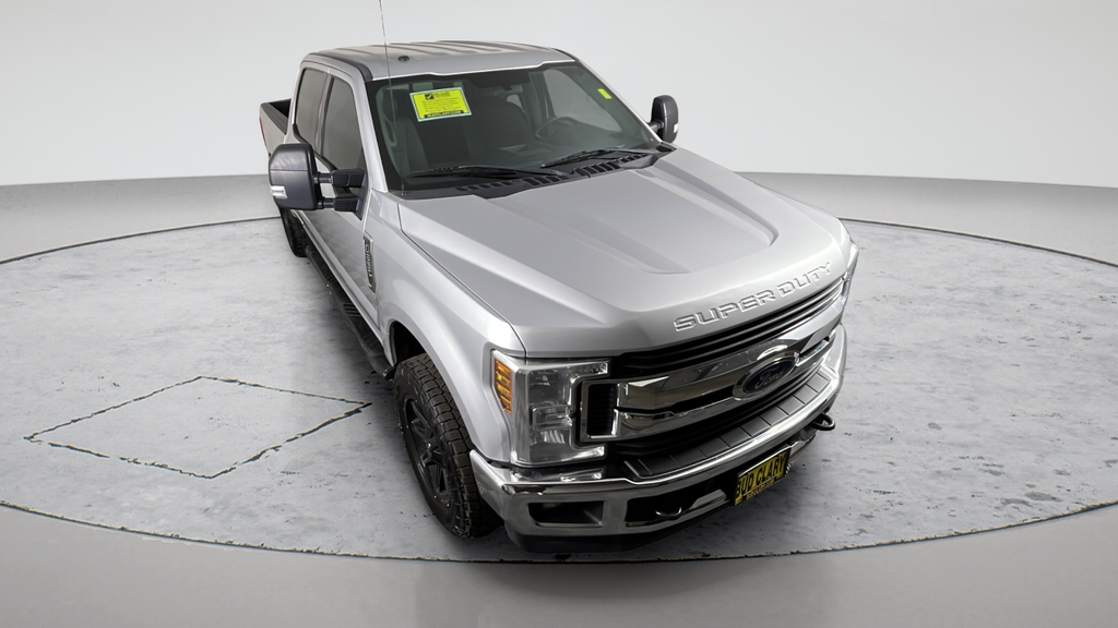 Used 2018 Silver Ford XLT image 36
