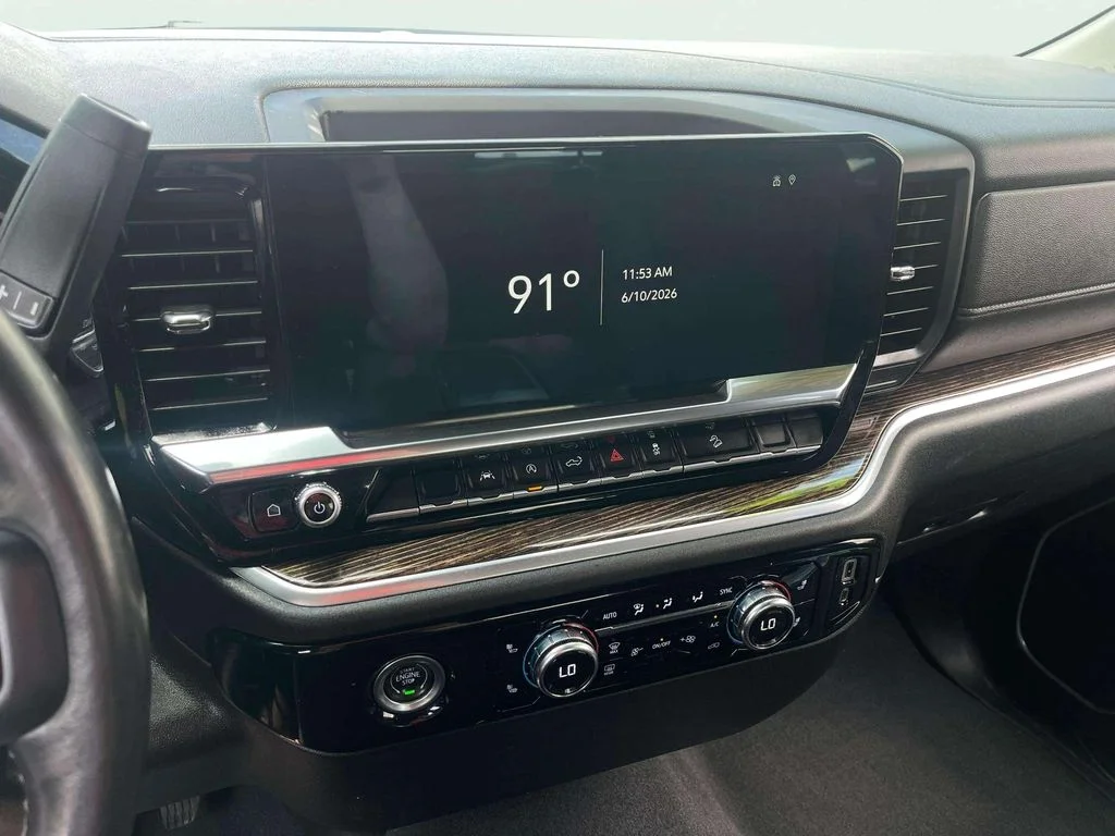 Used 2022 Onyx Black GMC Elevation image 9