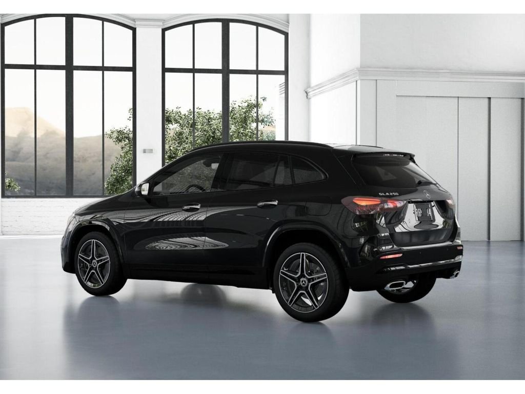 New 2026 Night Black Mercedes-Benz GLA 250 image 30