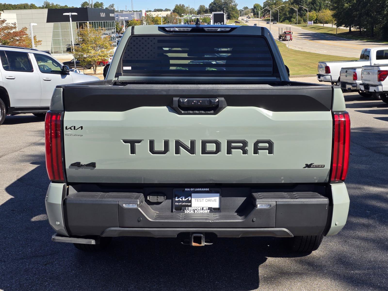 2024 Toyota Tundra SR5 - Photo 8