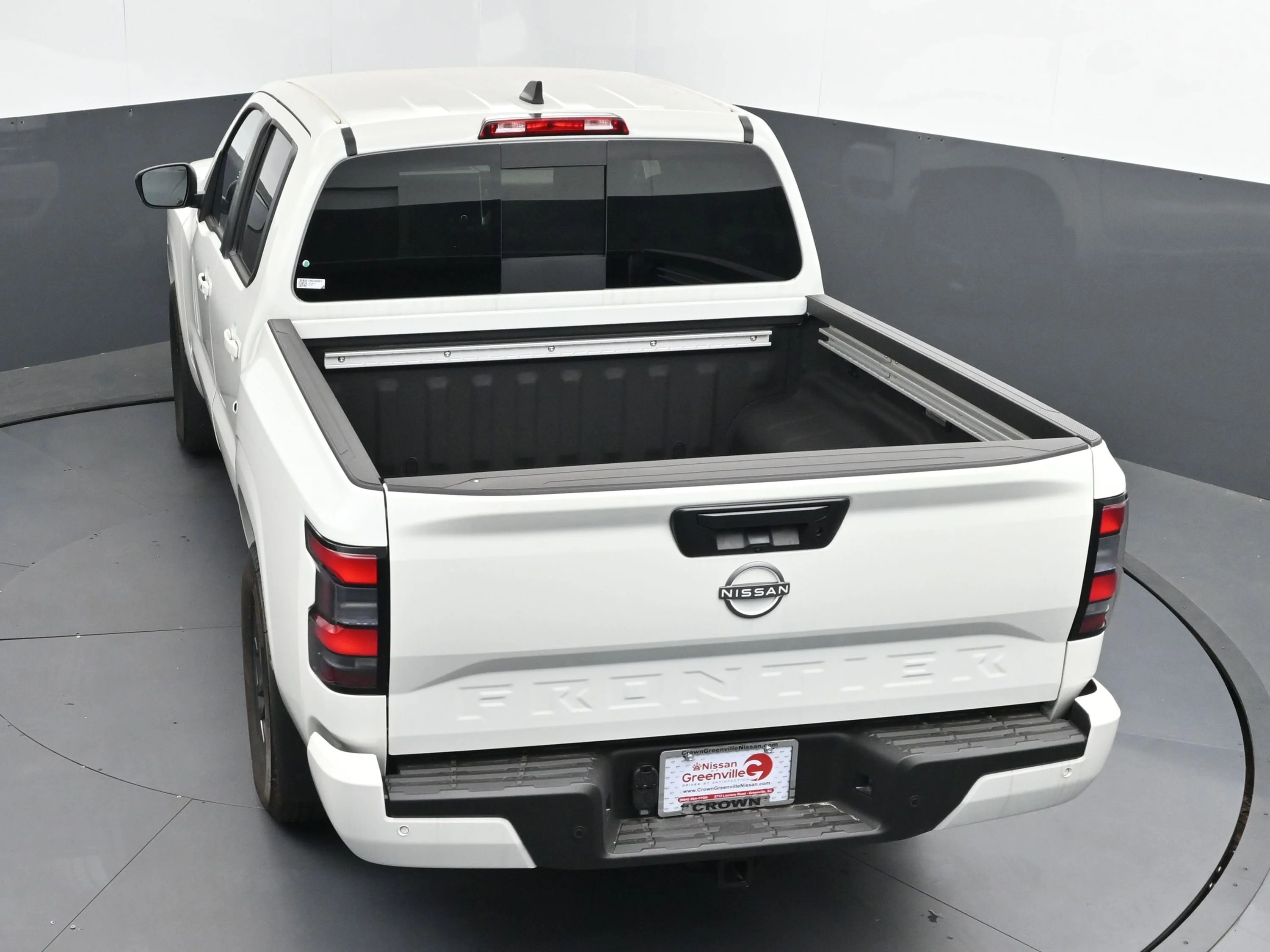 New 2025 Glacier White Nissan Crew Cab SV image 32