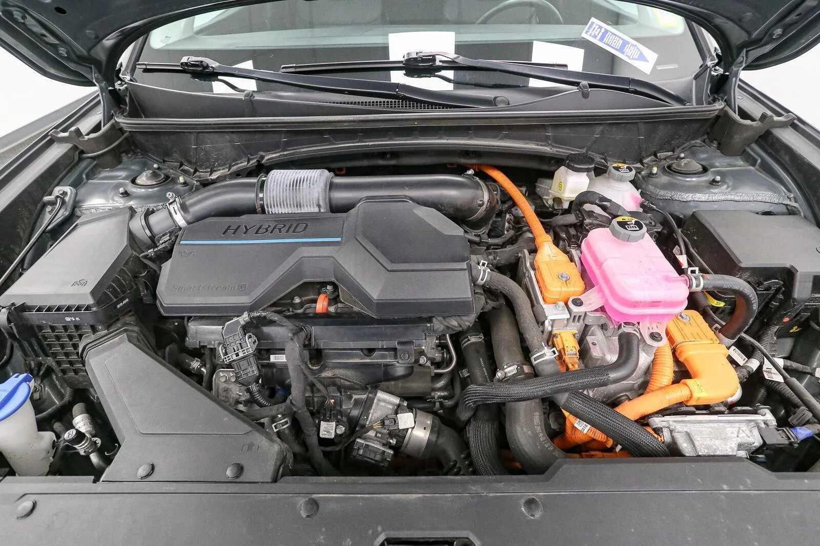 Used 2023 Amazon Gray Hyundai SEL Convenience image 15