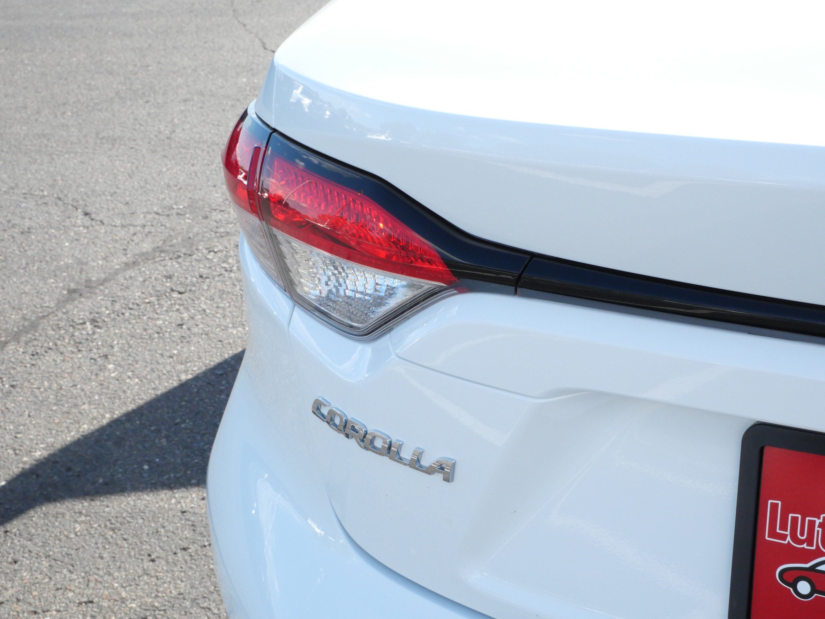 Certified Used 2024 Ice Cap Toyota LE image 18