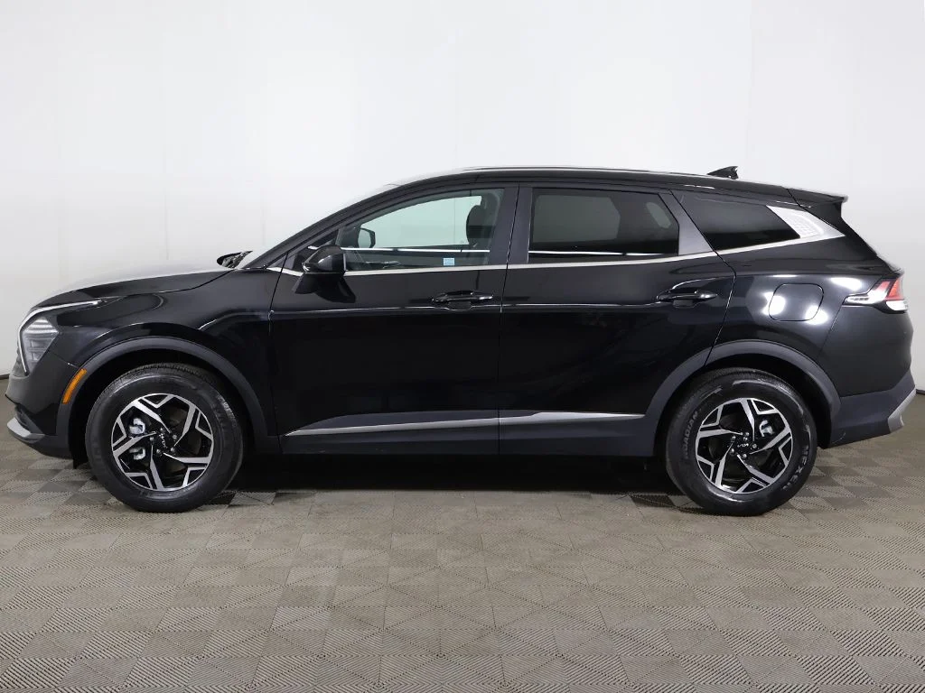 Used 2024 Black Kia LX image 15