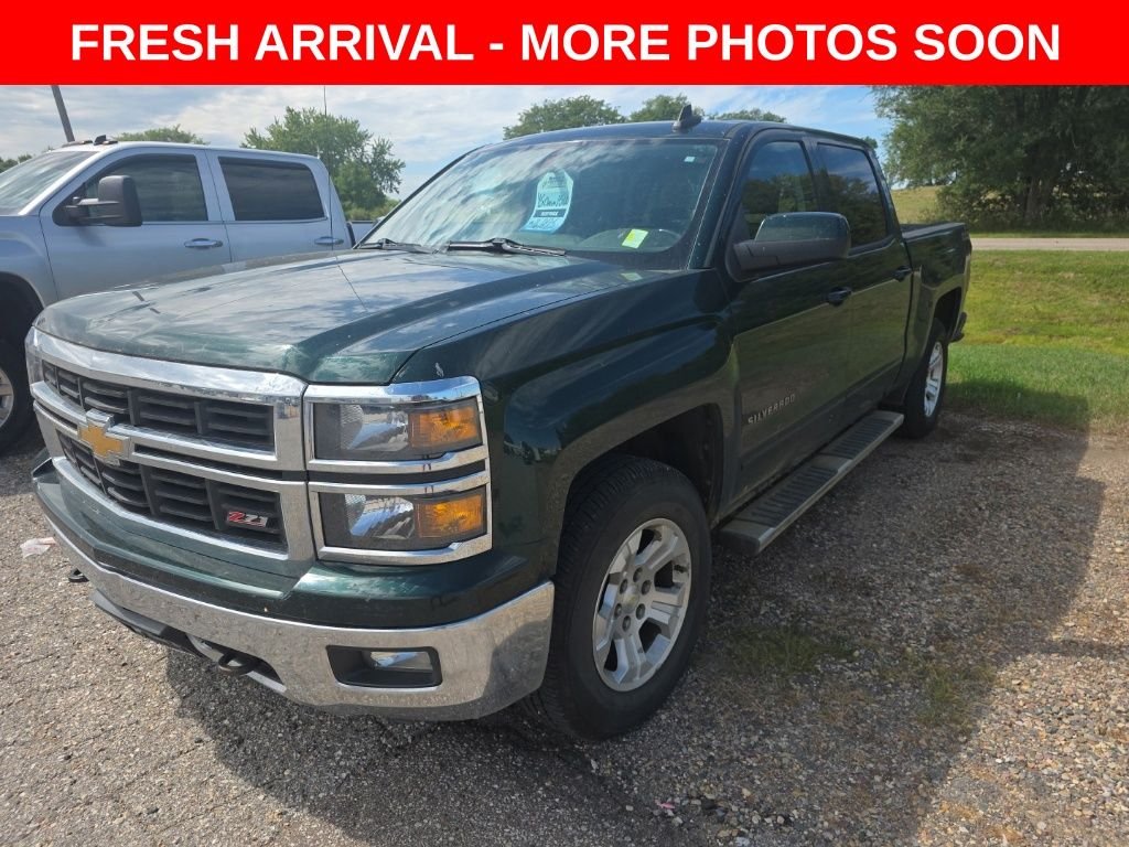 Used 2015 Green Chevrolet LT image 3