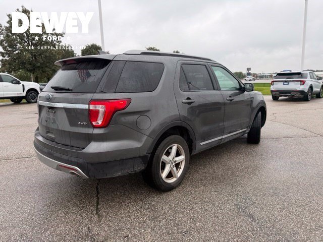 Used 2017 Magnetic Ford XLT image 13