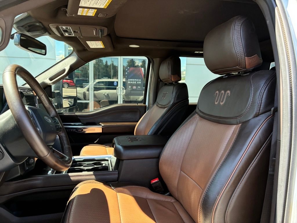 Used 2024  Ford King Ranch image 17