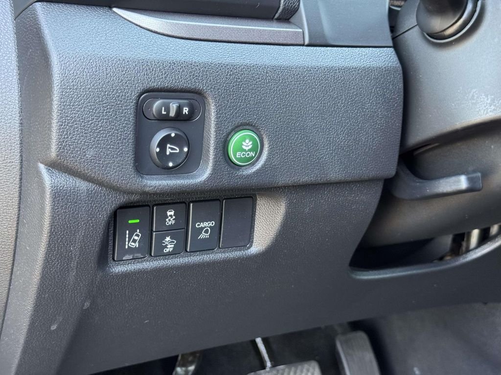 Used 2025 Gray Honda RTL image 10