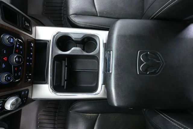 Used 2016 Blue Ram Laramie image 32
