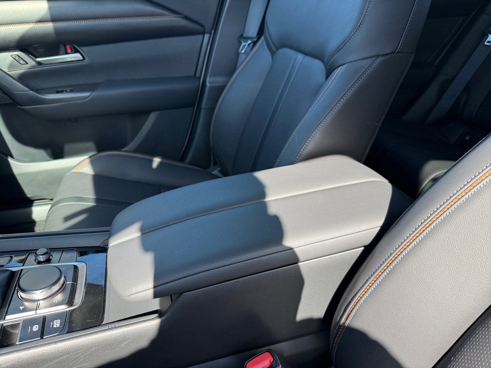 New 2026 Wind Chill Pearl Mazda Premium image 14