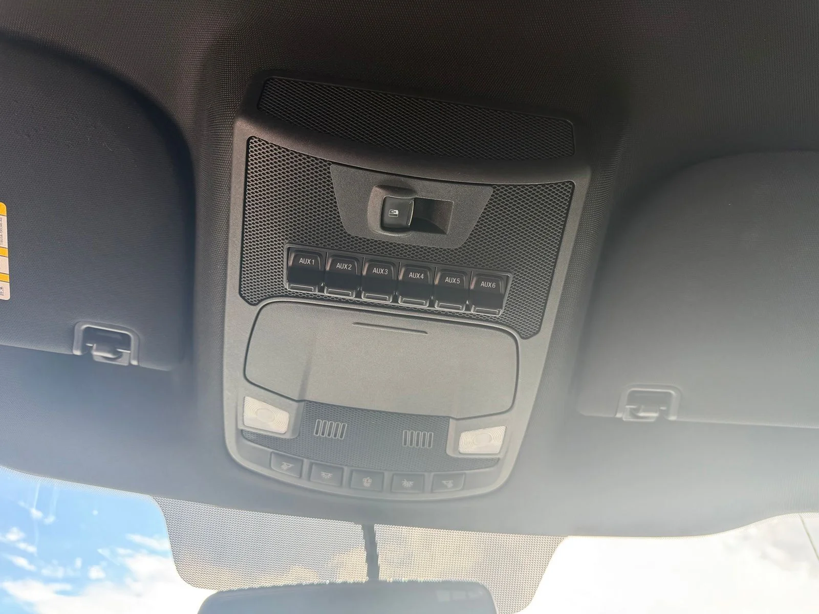 Used 2018 White Ford Raptor image 25