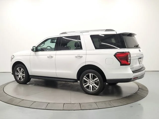 Used 2024 White Ford Limited image 5