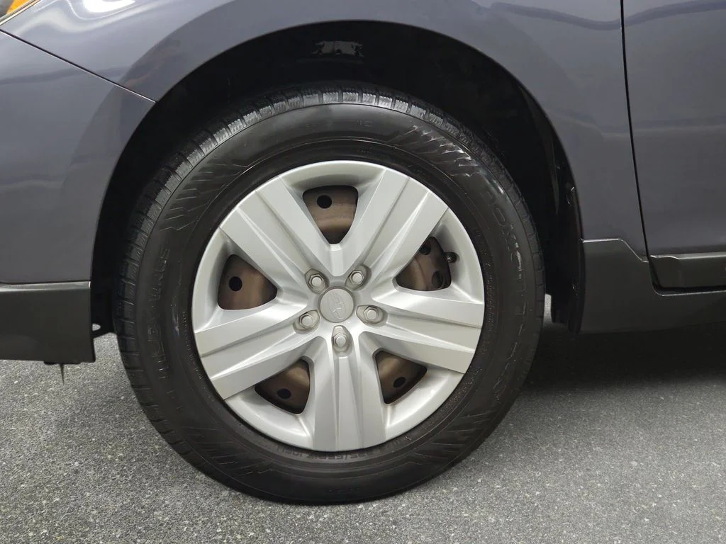 Used 2016 Blue Subaru 2.5i image 34