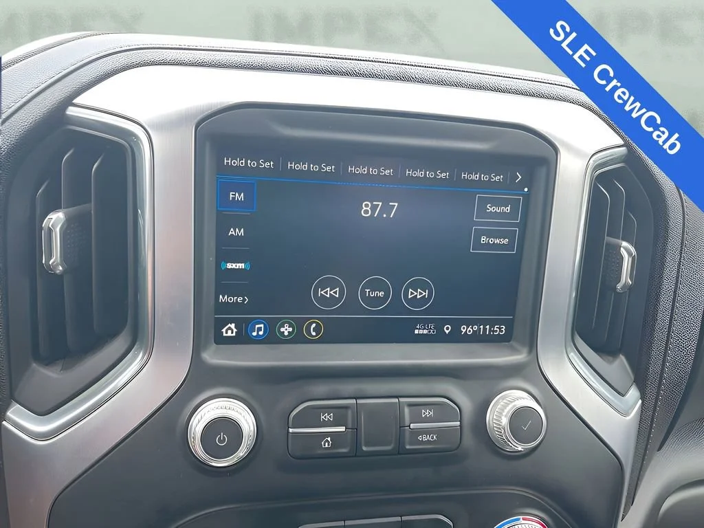 Used 2023 Summit White GMC SLE image 15