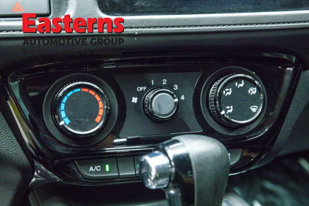 Used 2018 Black Honda LX image 19