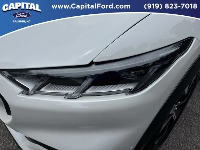 Used 2023 White Ford Premium image 11