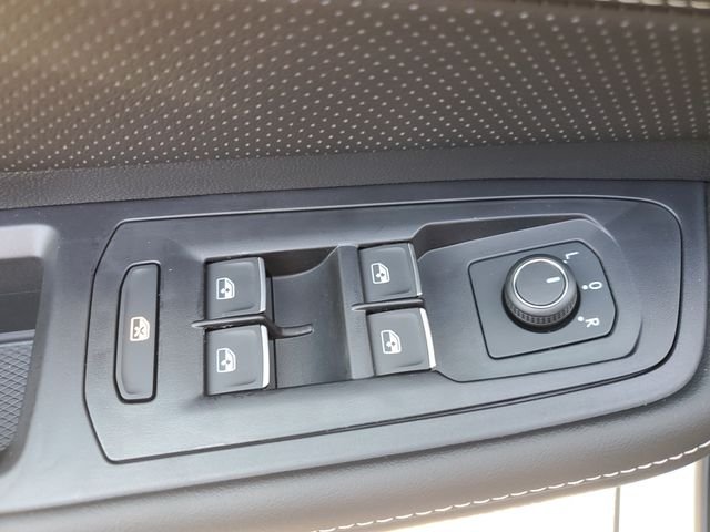 2026 Volkswagen Atlas Cross Sport SE w/Tech - Photo 25