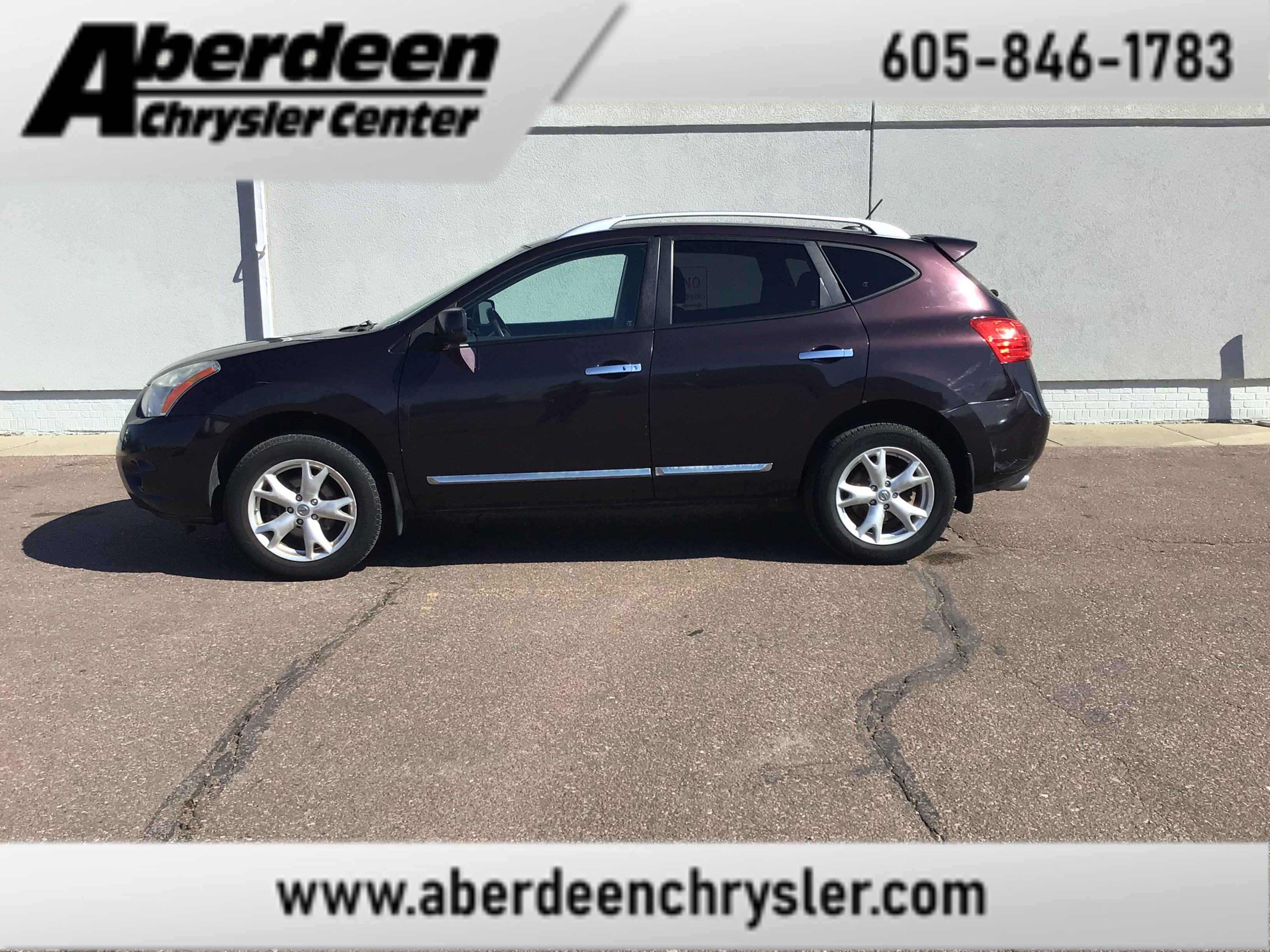 2011 Nissan Rogue SV AWD's photo