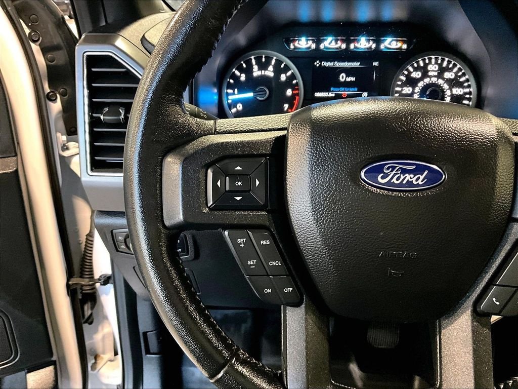 Used 2020 White Ford XLT image 23