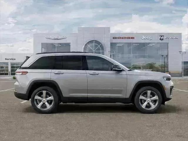 New 2026 Silver Zynith Exterior Paint Jeep Limited image 30
