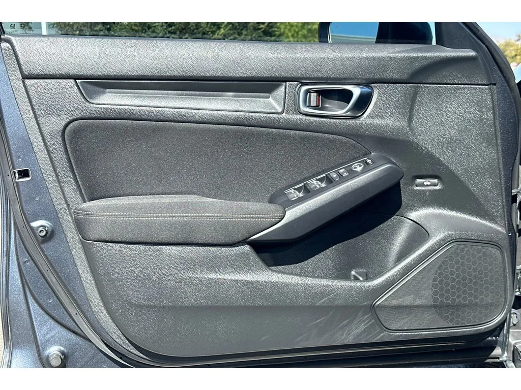 Certified Used 2025 Meteorite Gray Metallic Honda Sport image 11