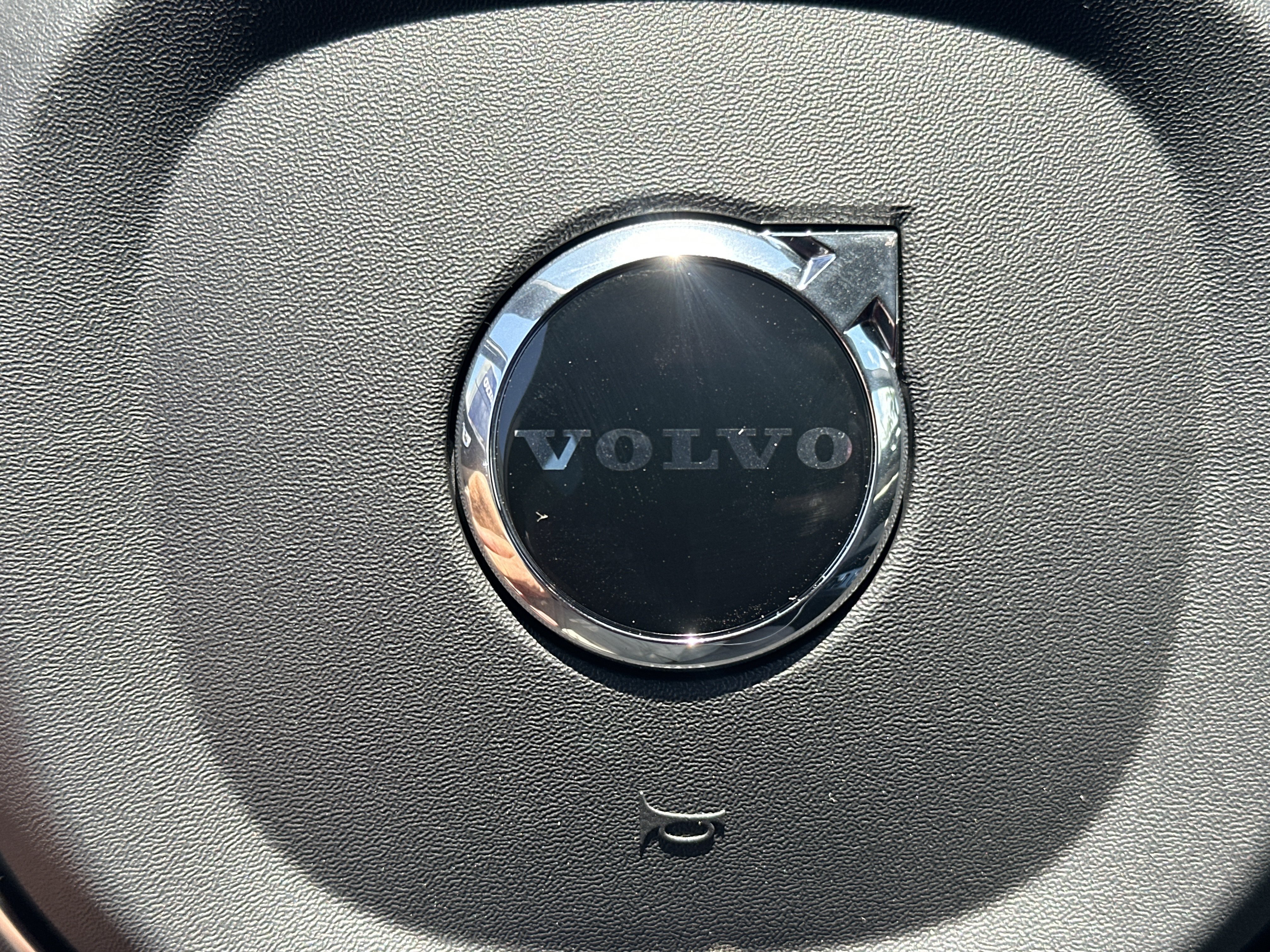 New 2026 Crystal White Volvo Core image 21
